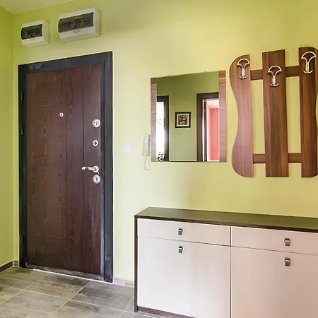 Sanik Apartamento